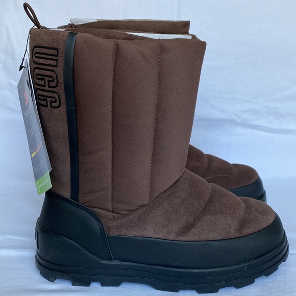 NIB!🍁UGG® Women’s Klamath Classic Waterproof
Boot, Size 8M - Picture 9 of 16